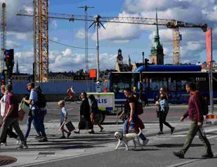 Swedish economy contracts more than expected