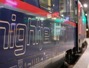 Europes night trains make bumpy comeback