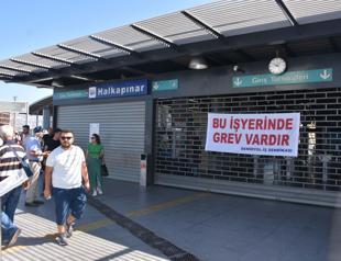 İzmir metro, tram workers go on strike
