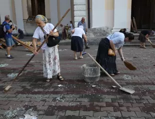 Russian drones attack Odesa region port facilities, Ukraine capital