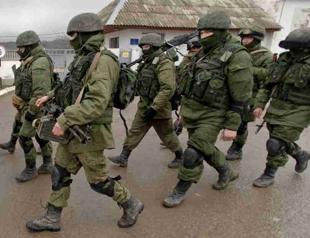 Russia says thwarted Ukraine attacks on Black Sea naval base; Crimea