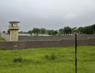 Pakistans ex-PM Khan spends night at high-security prison after sentencing