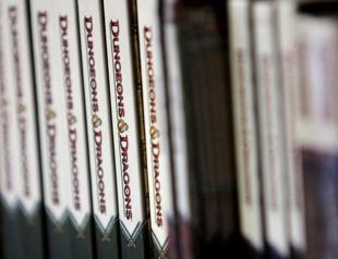 Illustrators to stop using AI for fantasy franchise