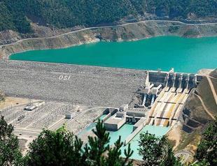 Output at hydropower plants declines in first half