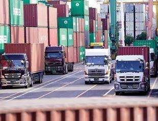 Japanese growth smashes expectations