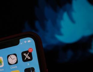 TweetDeck placed behind paywall