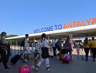 Tourist arrivals in Antalya tops 10 million