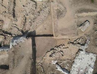 8,200-year-old water channel discovered in İzmir