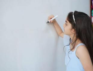 Students attend first day of ‘adaptation program’ in schools