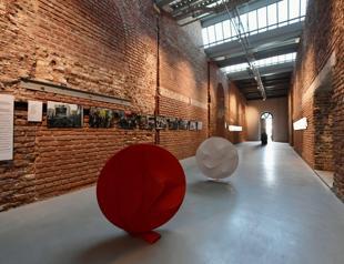 Istanbul prosecutor probes art exhibition over obscenity complaint