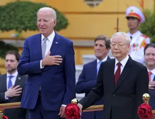 US, Vietnam warn against threat or use of force in South China Sea