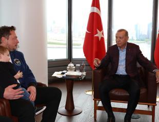 Erdoğan asks Musk to build Tesla factory in Türkiye