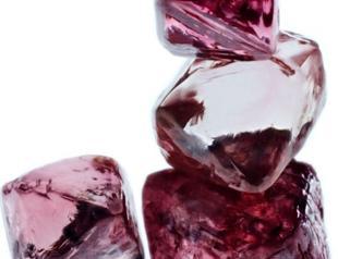 Scientists find missing ingredient for pink diamonds