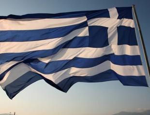 2 Turks detained over spying claims in Greece