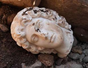 Head of Alexander the Great bust found in Düzce