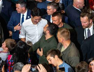 Ukraines Zelensky bolsters war support in Canada trip