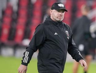 Rooney standing down as coach of DC United