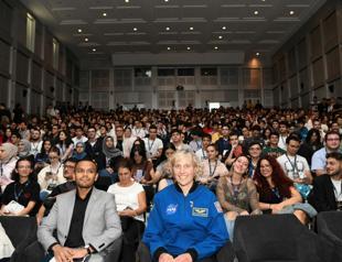 İTÜ students host retired NASA astronauts