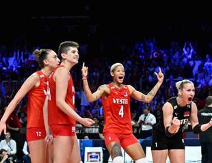 Volleyball Federation signs support deal with ‘unlimited budget’