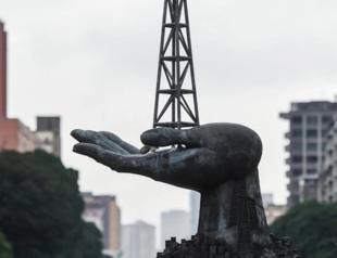 US to ease Venezuela oil, gas sanctions after election deal