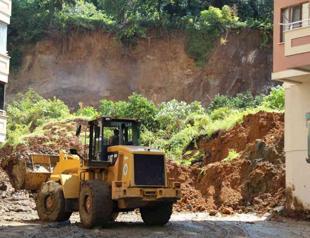 Minor quakes trigger landslides in Black Sea region: Expert