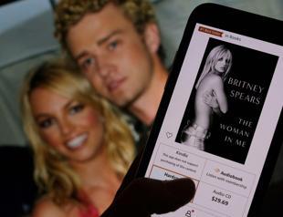 Britney Spears set to hit bestseller list