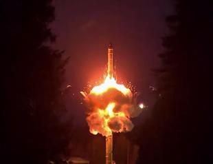 Russian forces simulate nuclear strike as upper house rescinds ratification of test ban treaty