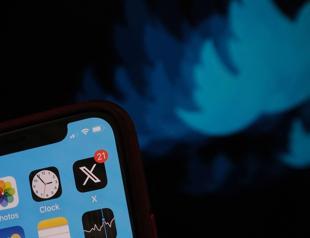 A year after Musks Twitter takeover, X remains mired in turmoil