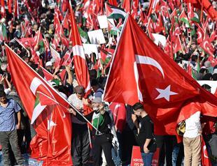 Massive rally held in Istanbul to support Palestine