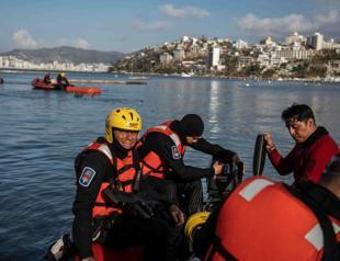 More help arrives in Acapulco, hurricanes death toll rises to 39