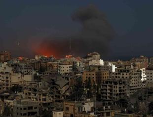 Israeli forces battle Hamas around Gaza City