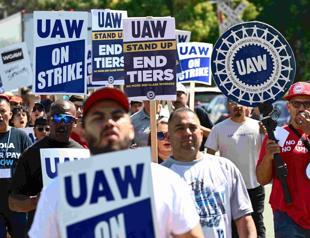 US auto strike nears end as union, GM reach deal
