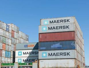 Maersk to slash 3,500 jobs as revenue plunges