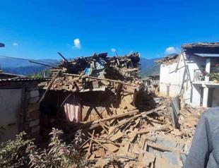 Quake shakes northwest Nepal, killing, injuring dozens