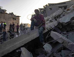 Israel intensifies Gaza strikes despite ceasefire calls