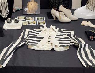 Princes wardrobe go up for auction