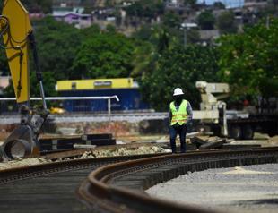 In Mexico, building a rail rival to the Panama Canal