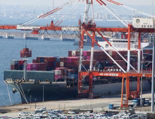Japans exports grow better than expected
