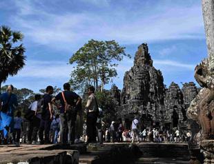 UNESCO urges Cambodia to end forcibly evict residents at temple