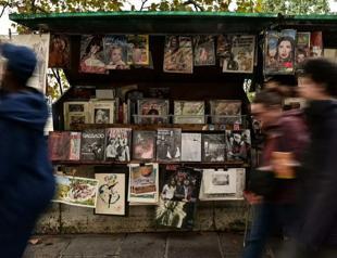 Paris booksellers flay call to remove them for Olympics