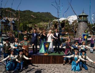 Hong Kongs Disneyland opens 1st Frozen-themed attraction