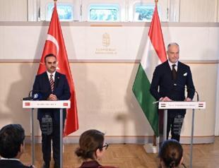 Defense cooperation to boost trade with Hungary: Minister