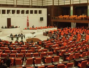 Parliament extends mandate for troops in Libya