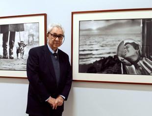 Celebrated US photographer Elliott Erwitt dead at 95