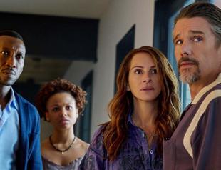 Julia Roberts wants cheeseburgers and booze at the apocalypse