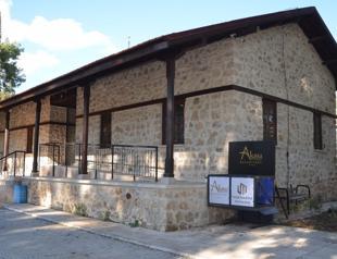 90-year-old Stone School transformed into library