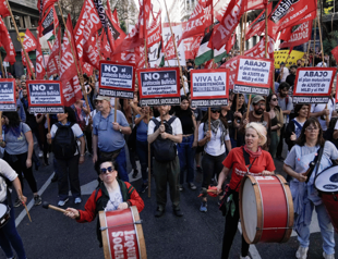 Argentinas Milei orders major deregulation of economy