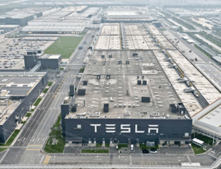 Tesla launches Shanghai battery plant project