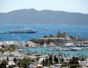 Hotel occupancy at nearly 100 pct in some Aegean resorts