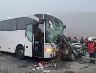 At least 10 dead, 59 injured in Sakarya traffic accident